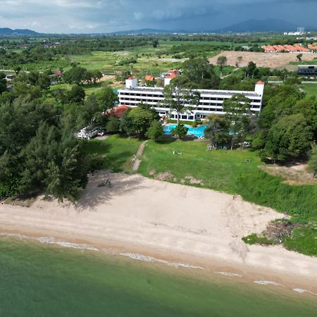 Purimas Beach Hotel & Spa Бан-Чанг Экстерьер фото