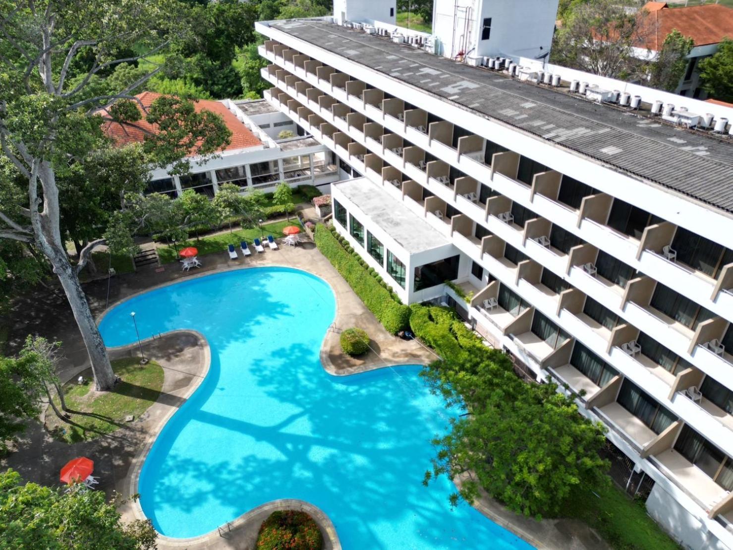 Purimas Beach Hotel & Spa Бан-Чанг Экстерьер фото