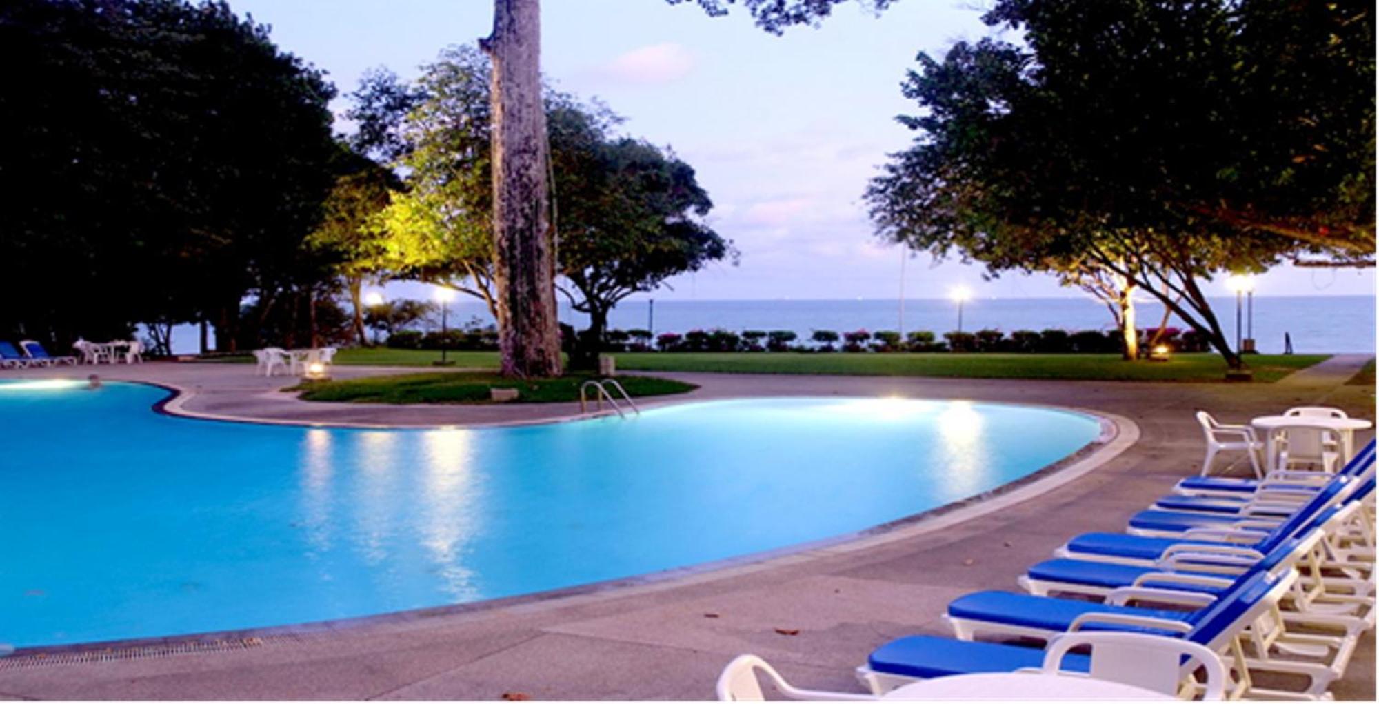 Purimas Beach Hotel & Spa Бан-Чанг Экстерьер фото