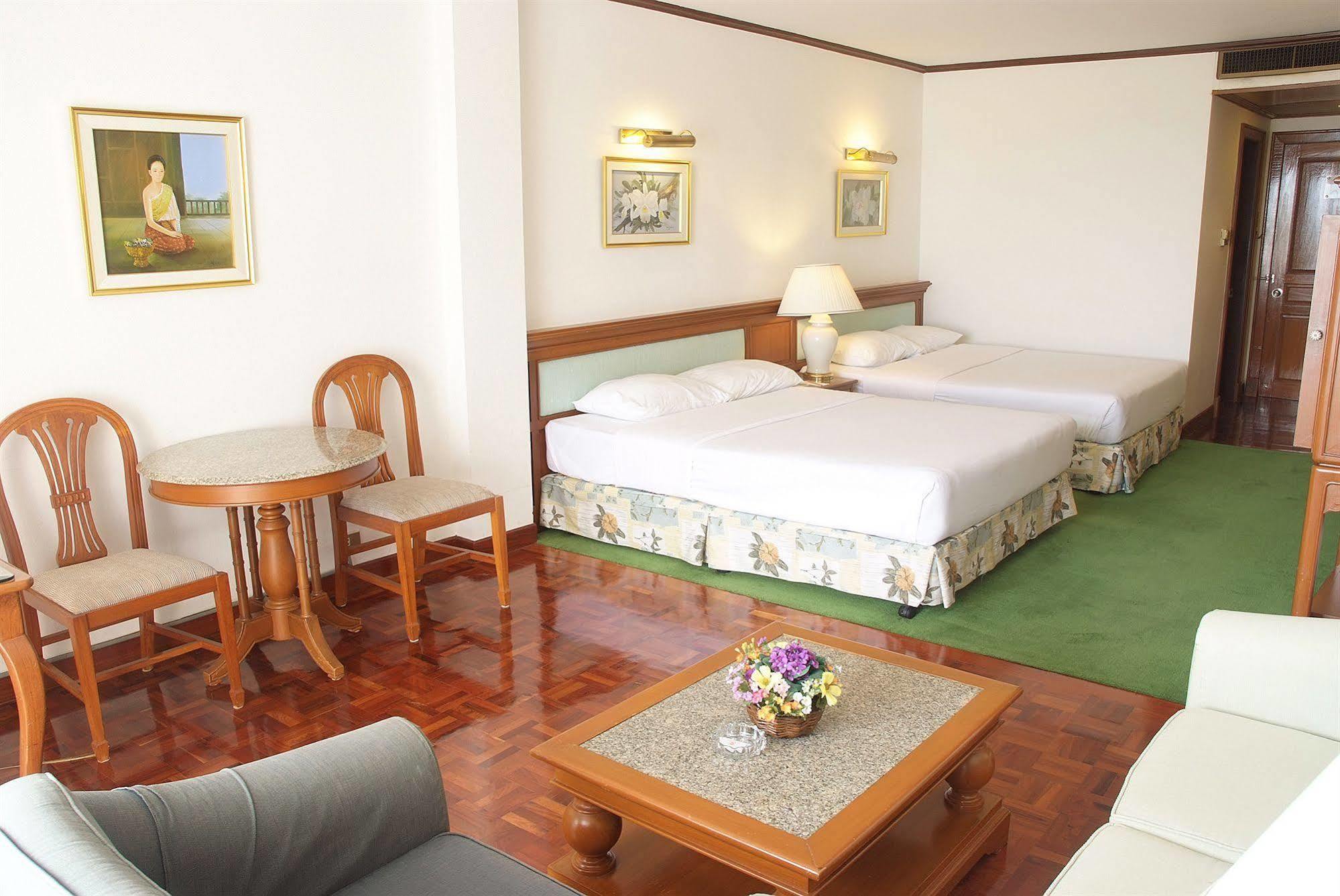 Purimas Beach Hotel & Spa Бан-Чанг Экстерьер фото